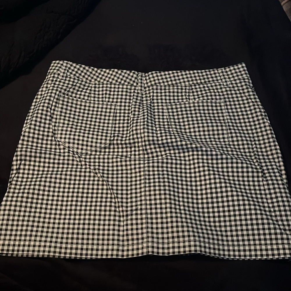 Black and white check skort, like new! - Picture 2 of 4